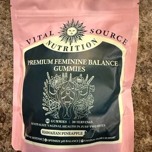 Premium Feminine Balance Gummies - Pink